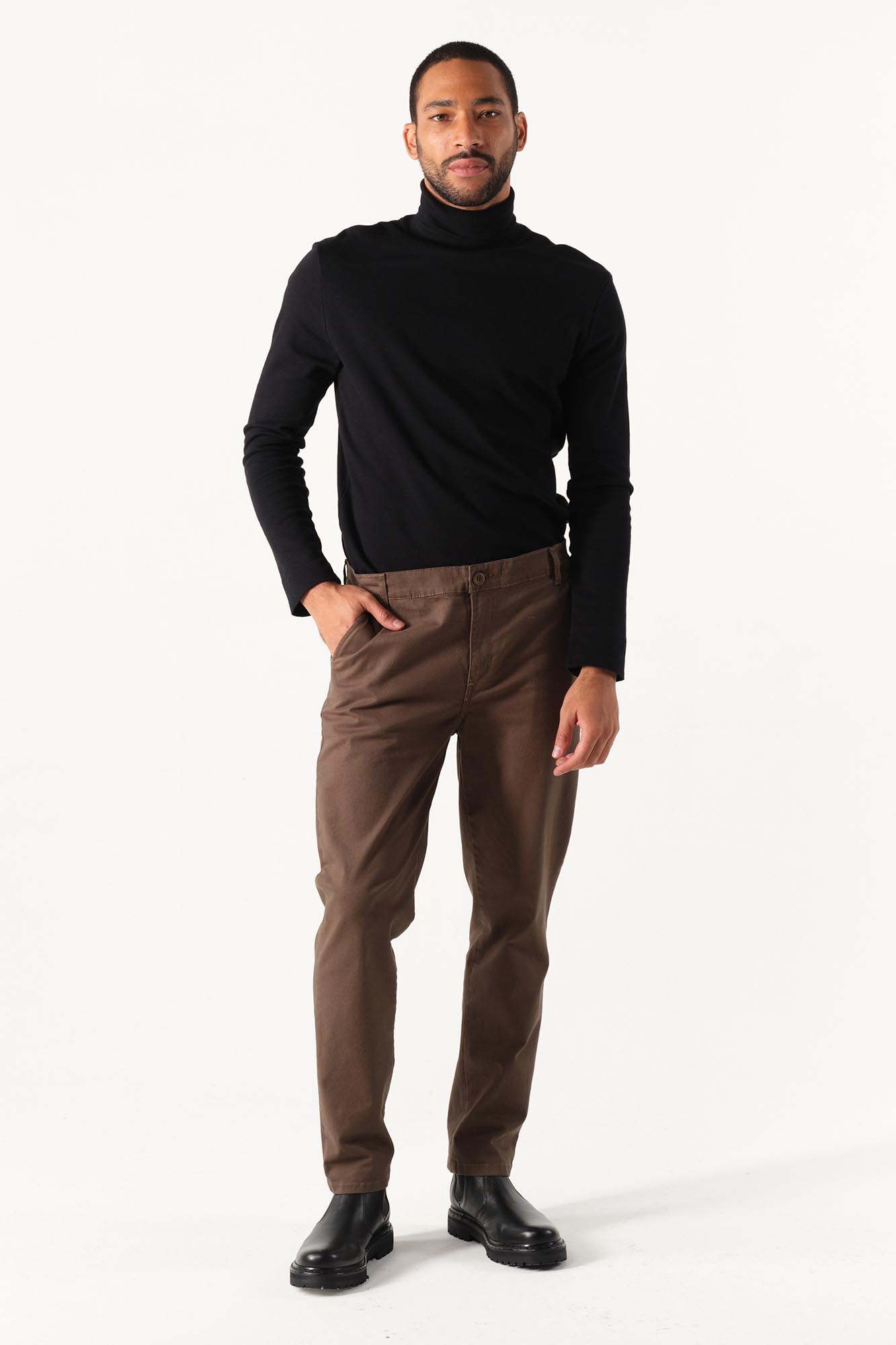 BC0060003-10 - PANTALÓN CHUPIN CHINO ZAVALIA