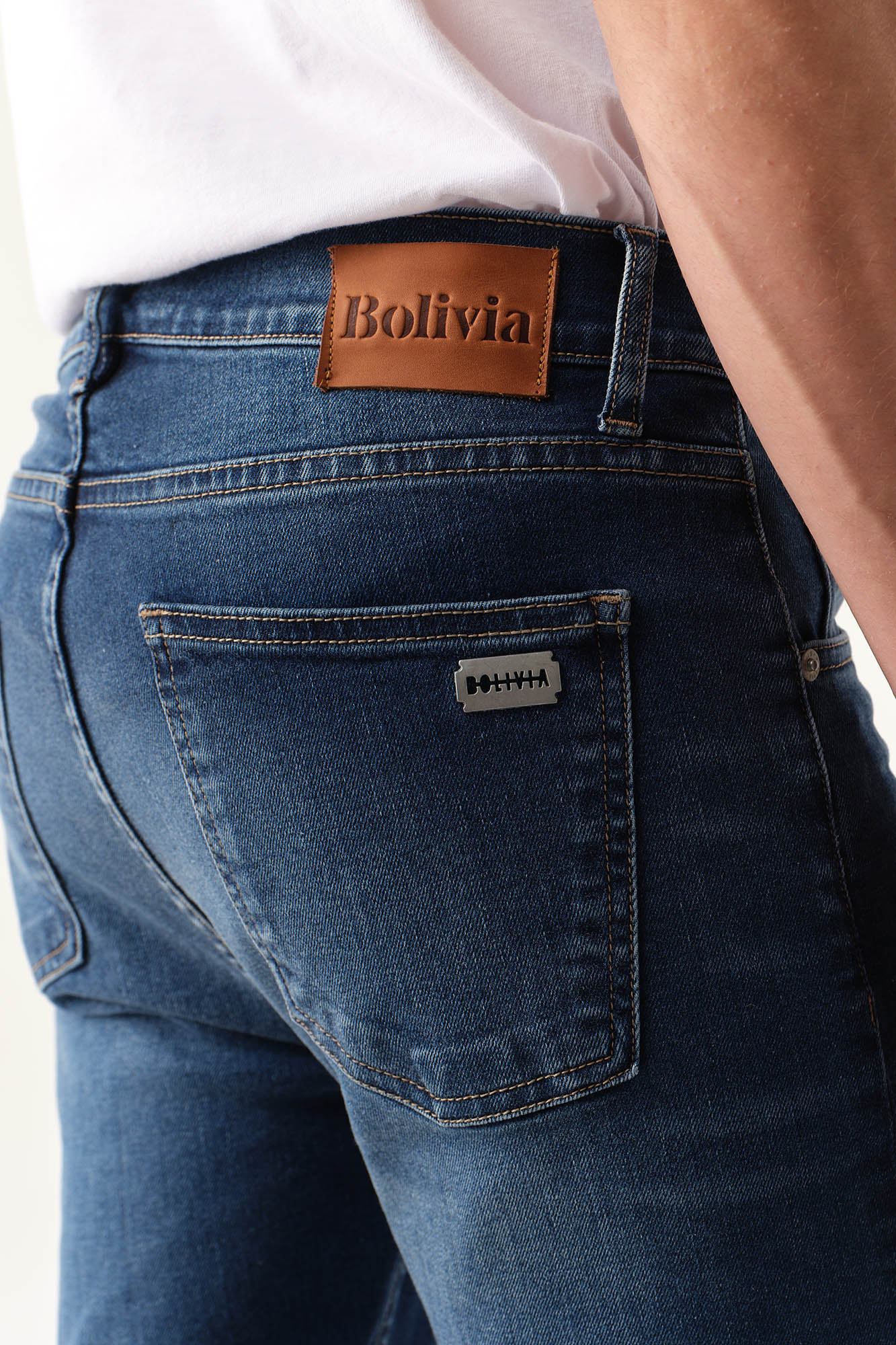 BW2560001-99 - PANTALÓN PERGAMINO CHAMPAQUI