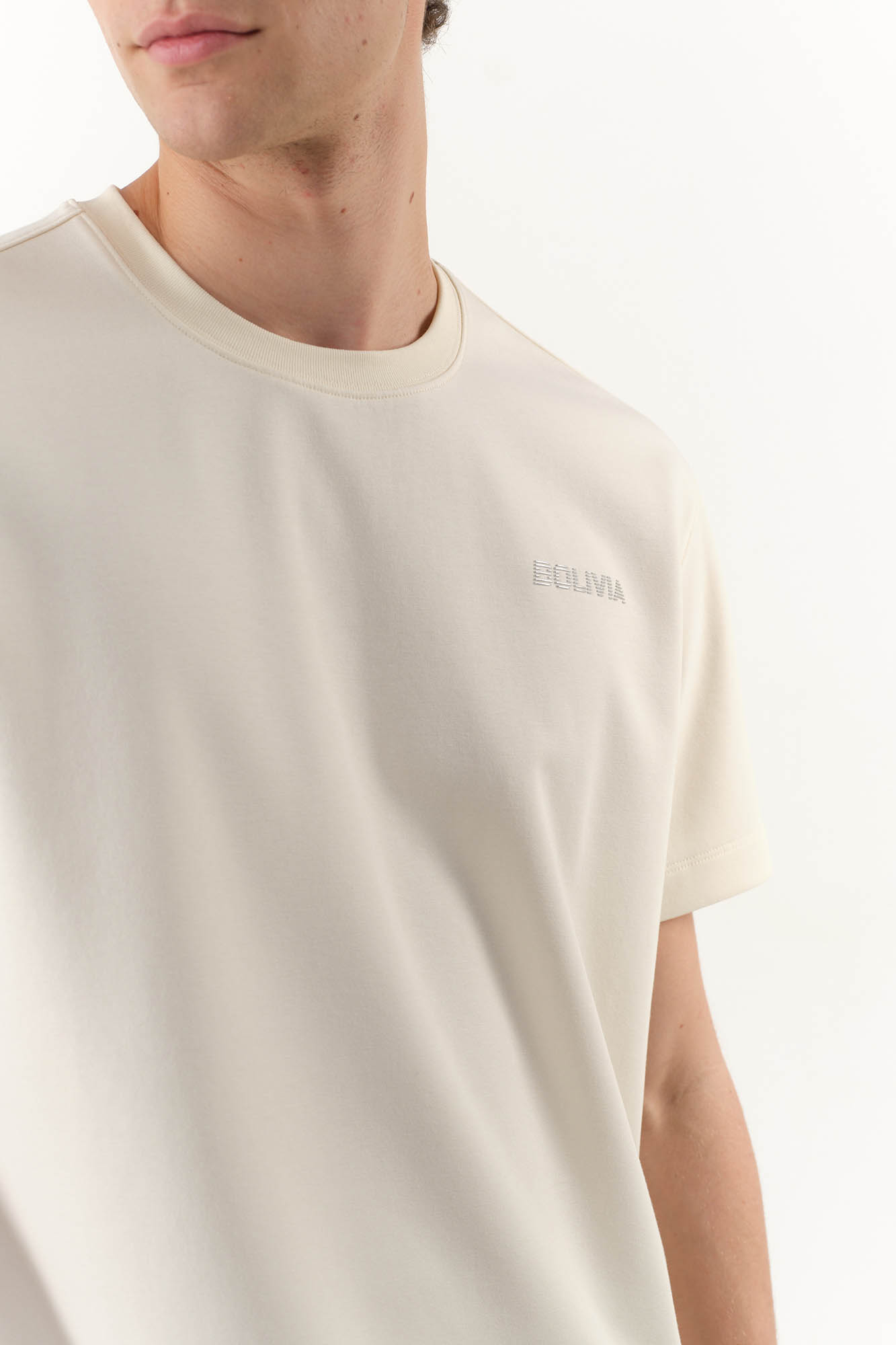 BS2600052-00 - REMERA TECH