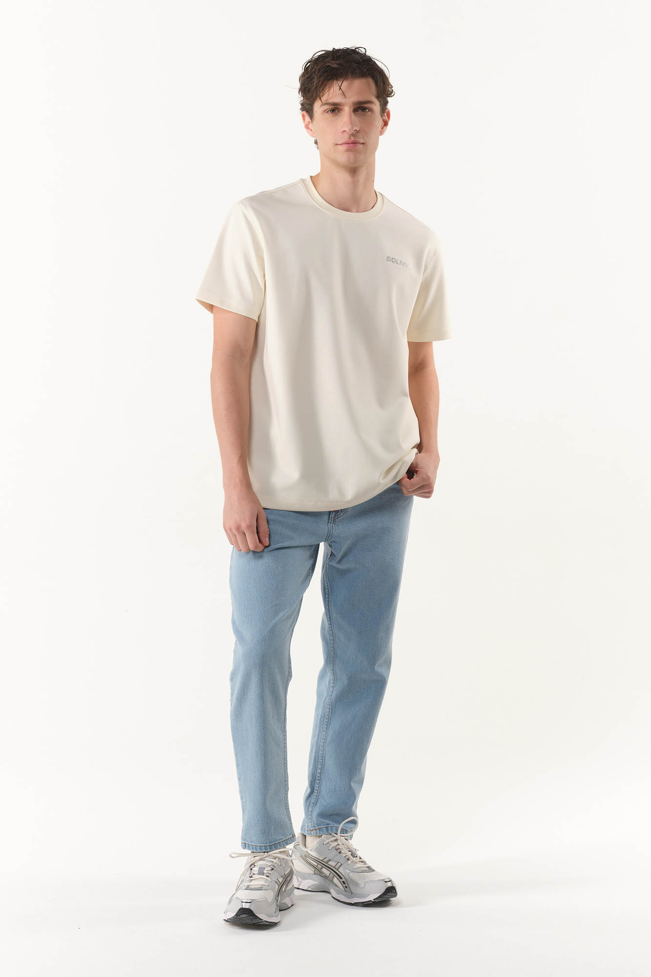 BS2600052-00 - REMERA TECH