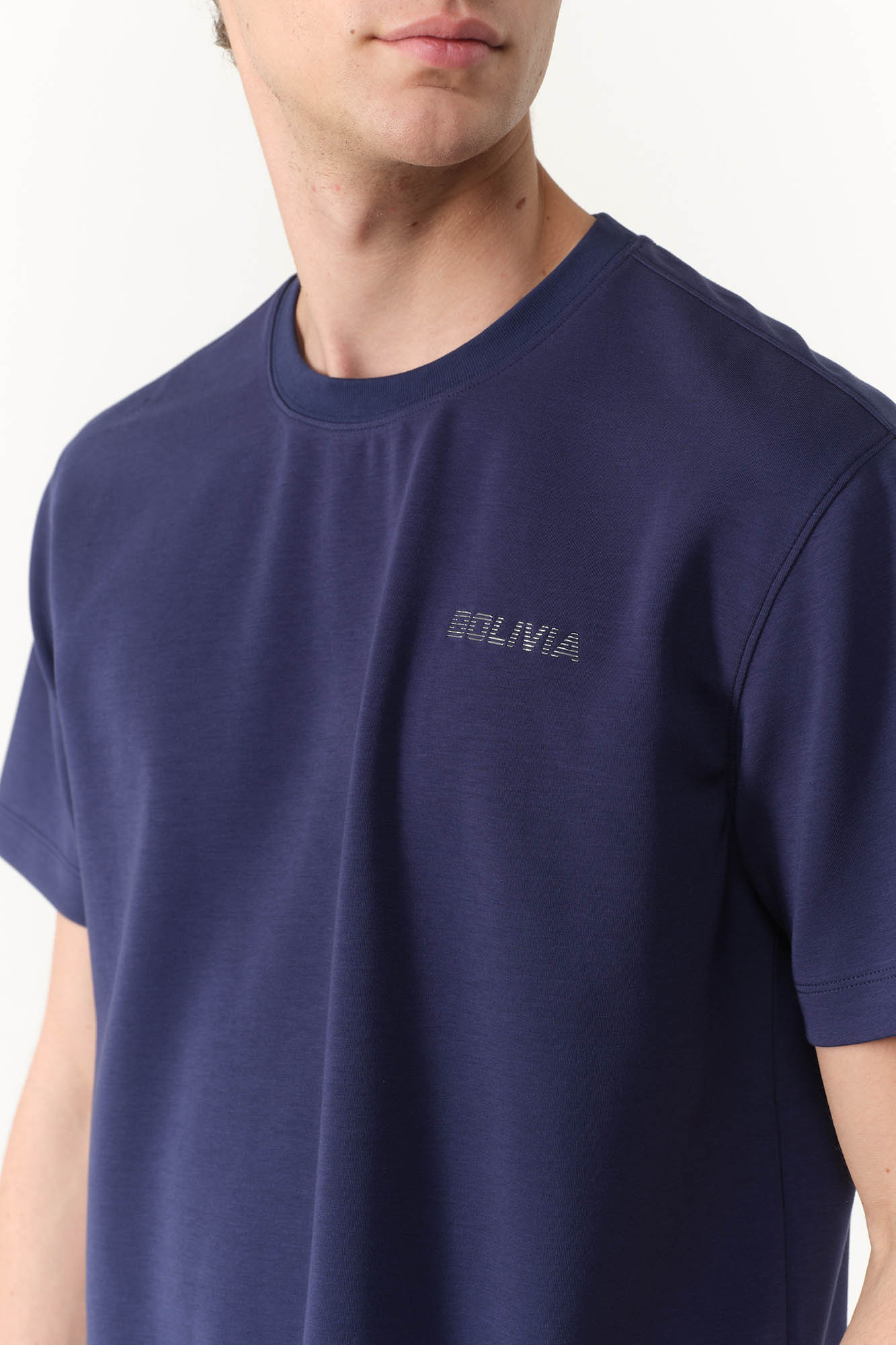 BS2600052-13 - REMERA TECH