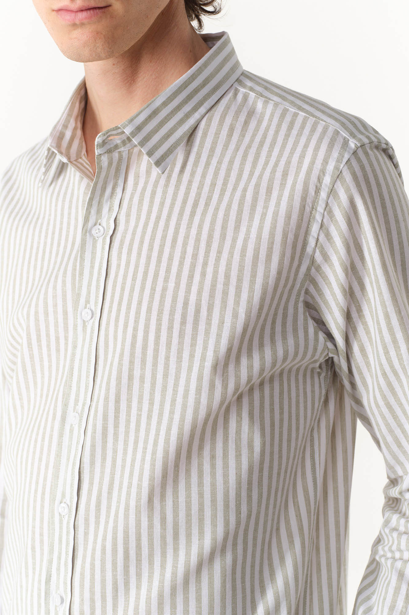 BS2611007-57 - CAMISA CLEOME