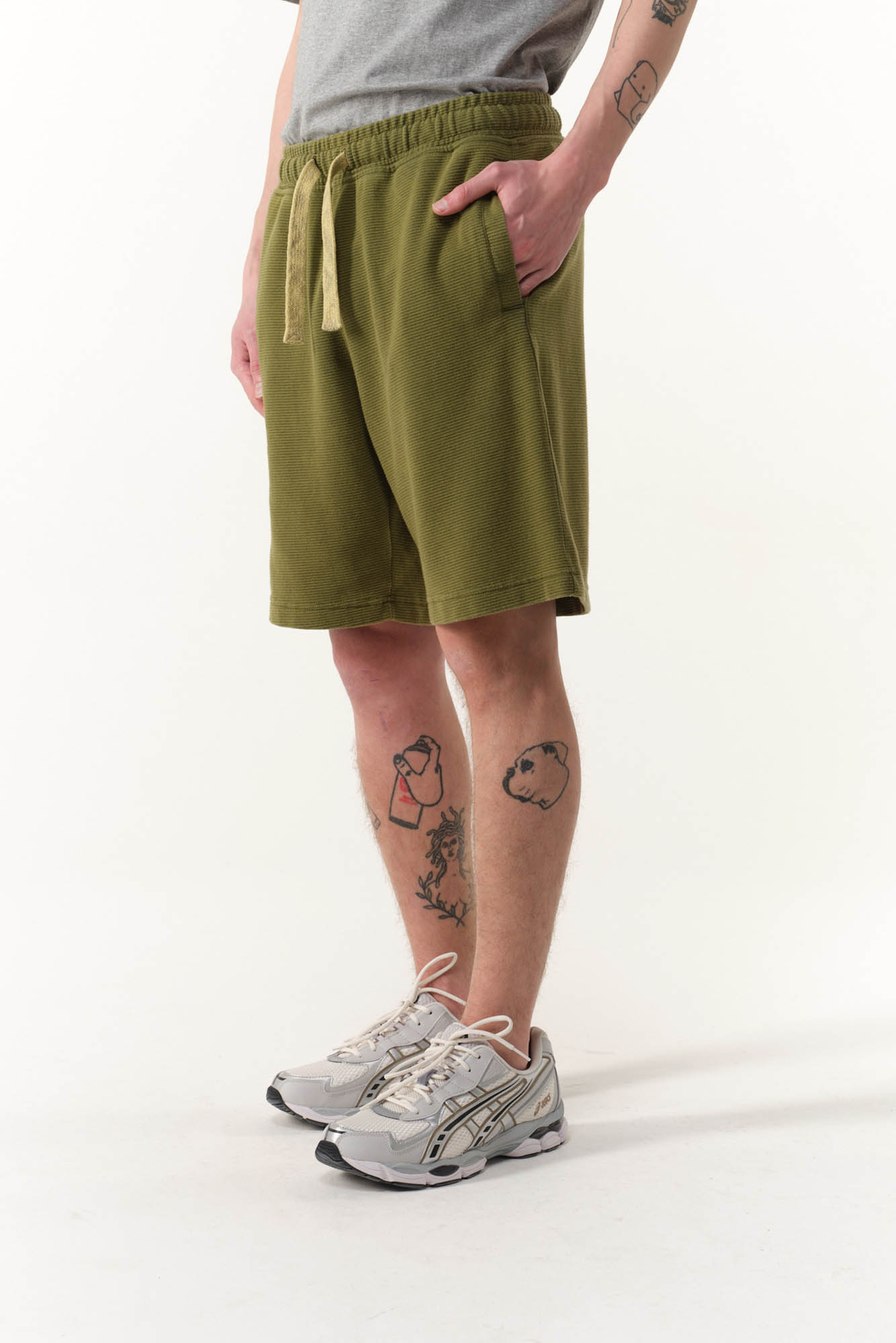 BS2645001-10 - BERMUDA OTTOMAN