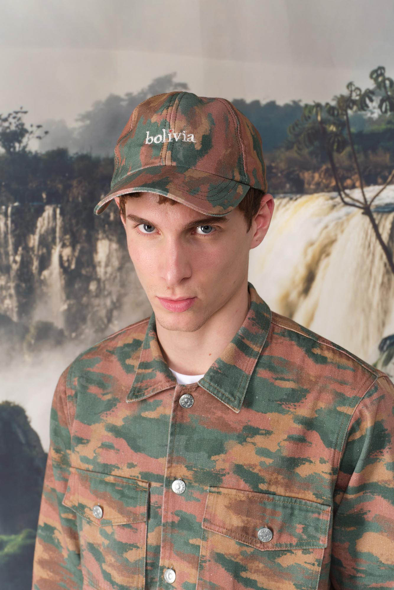 GORRA CAMUFLADA