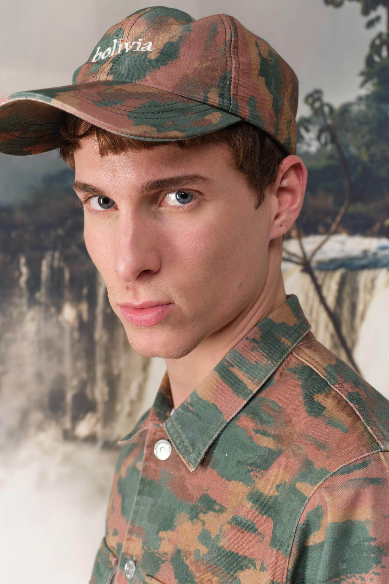 BS2695011-10 - GORRA CAMUFLADA