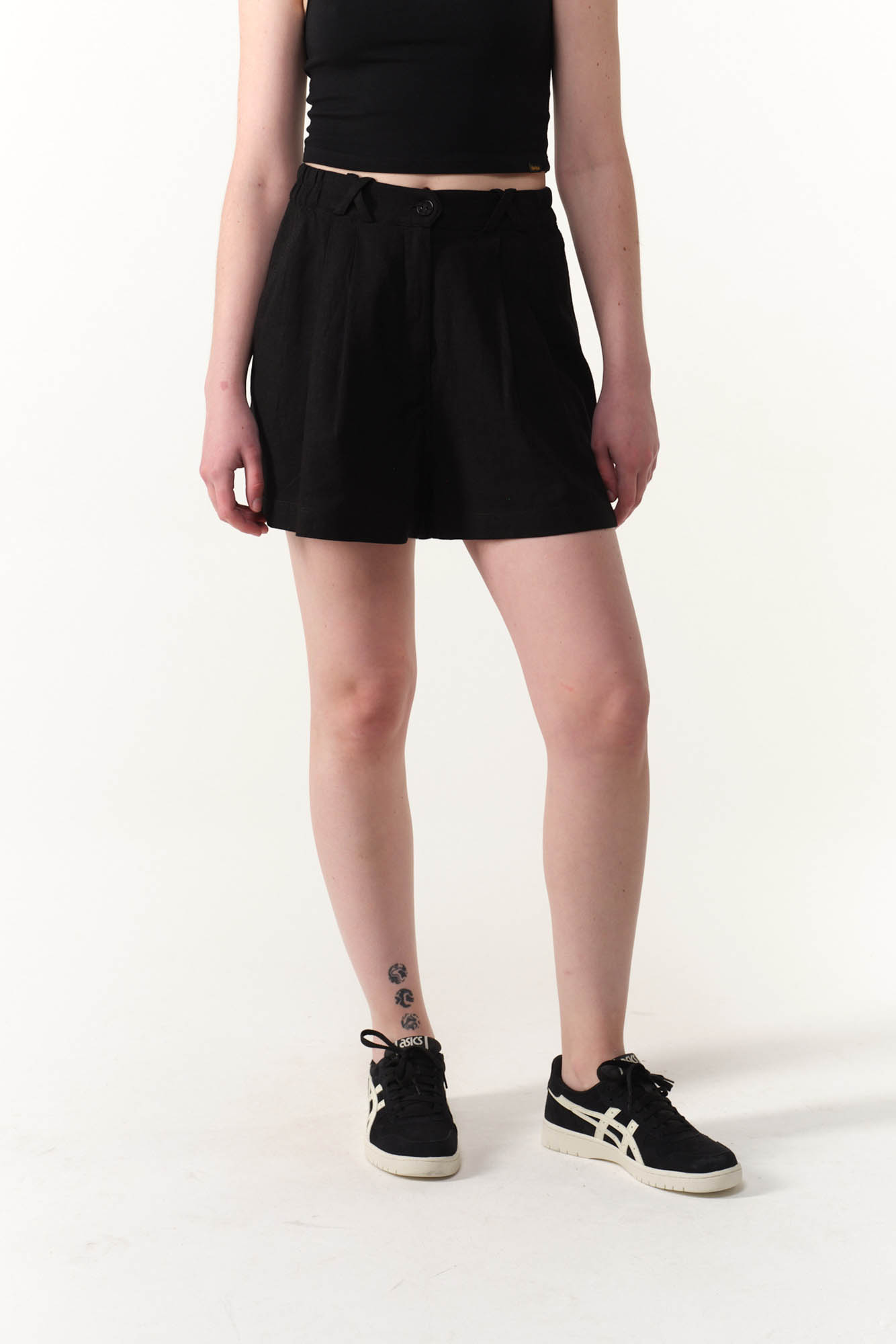 DS2622001-18 - SHORT MAGDA LINO