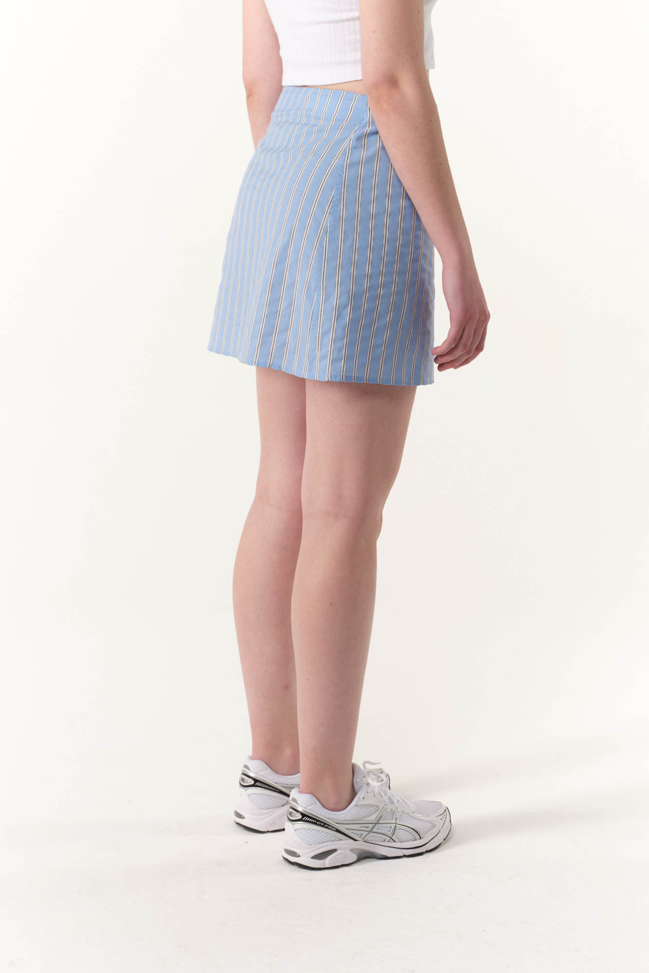 DS2682002-08 - FALDA PIXIE