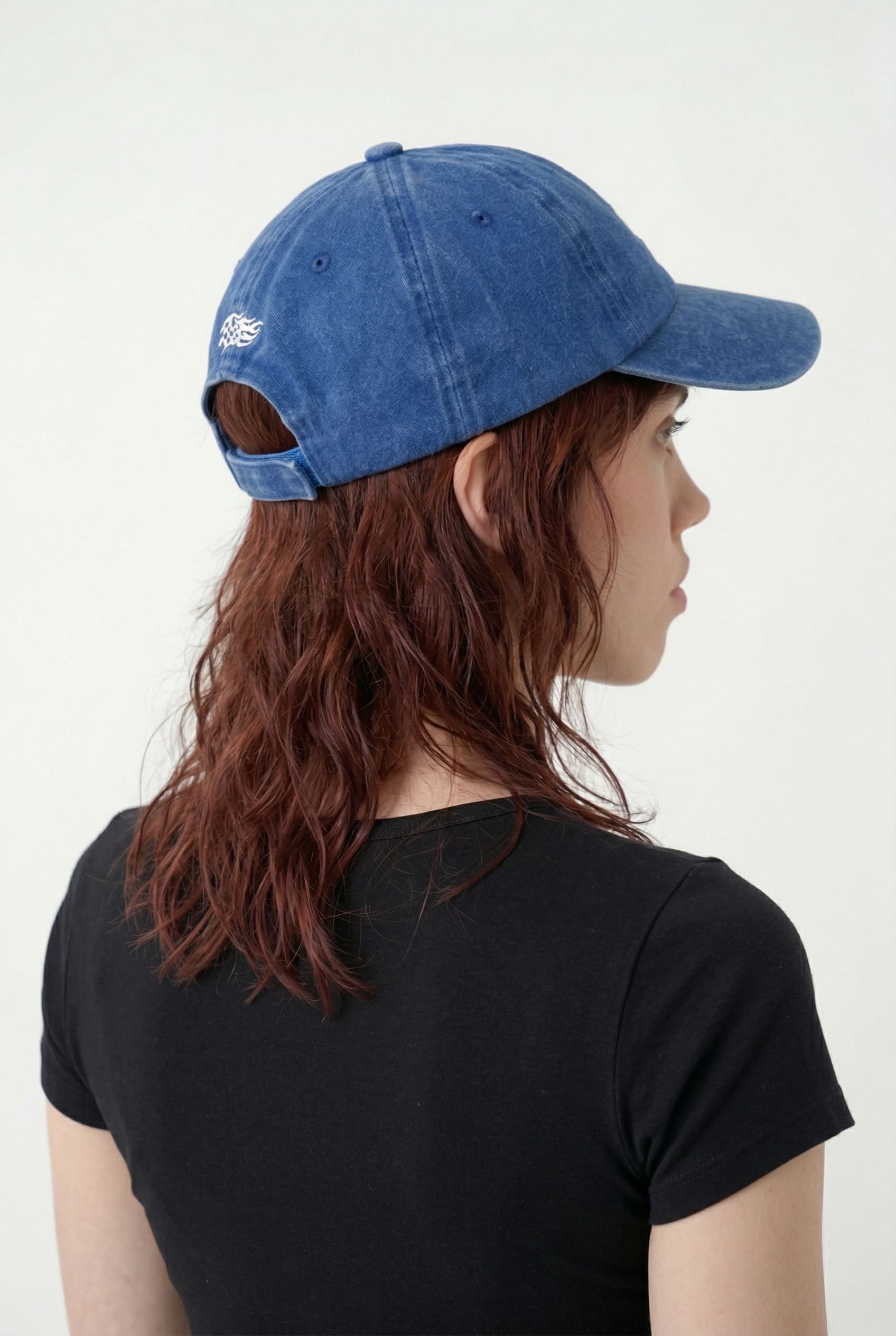 DW2695001-32 - GORRA BASIC