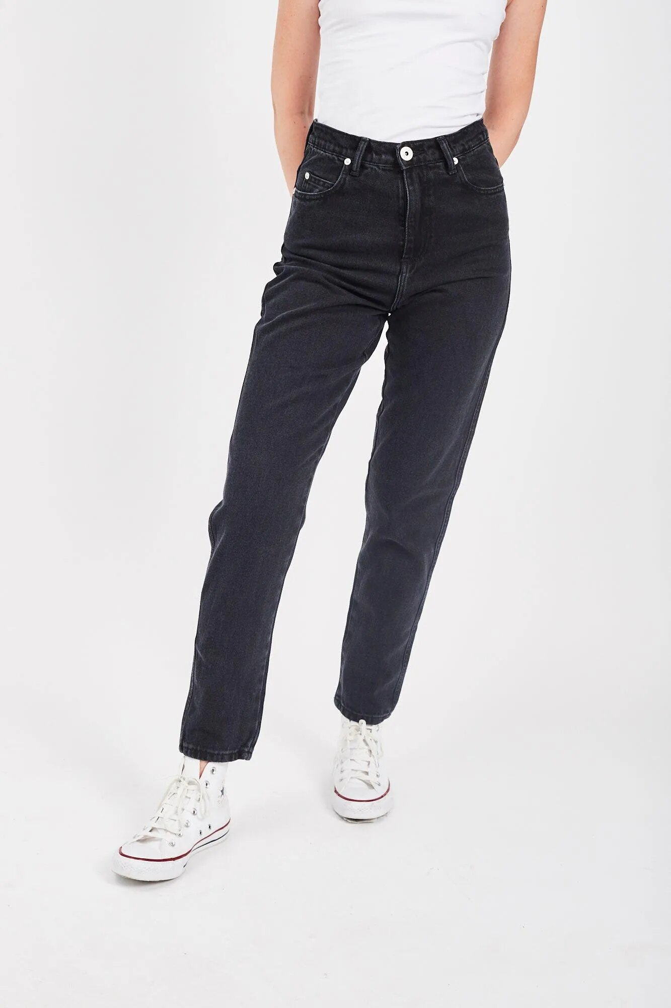 JEAN MOM BRISHTON